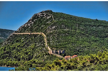 <a href="https://www.flickr.com/photos/croacia_/" target="_blank">Ston, &copy; by Mario Fajt, on Flickr</a>