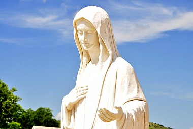 <a href="https://www.flickr.com/photos/gnuckx/" target="_blank">Međugorje, &copy; by gnuckx, on Flickr</a>